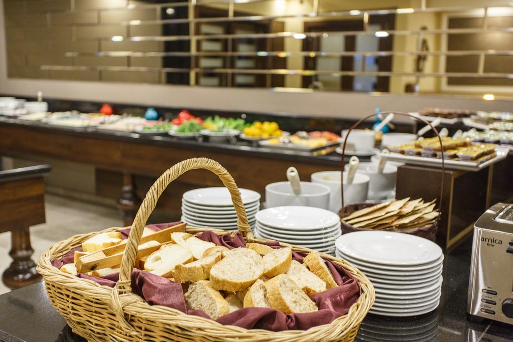 אנטליה Antroyal Hotel מראה חיצוני תמונה