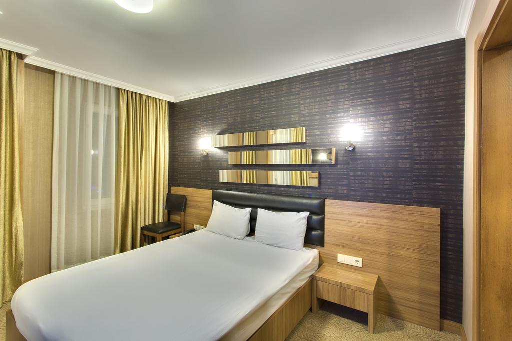 אנטליה Antroyal Hotel מראה חיצוני תמונה