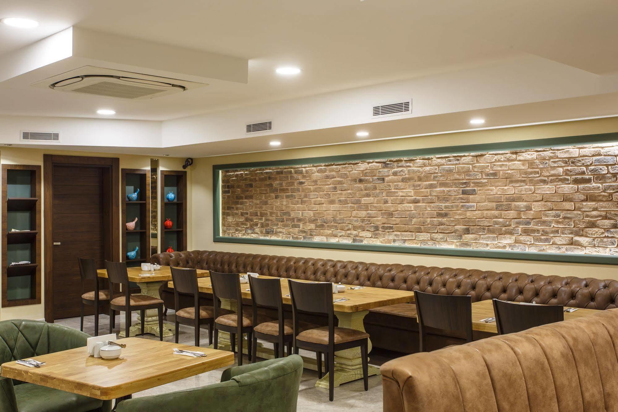 אנטליה Antroyal Hotel מראה חיצוני תמונה