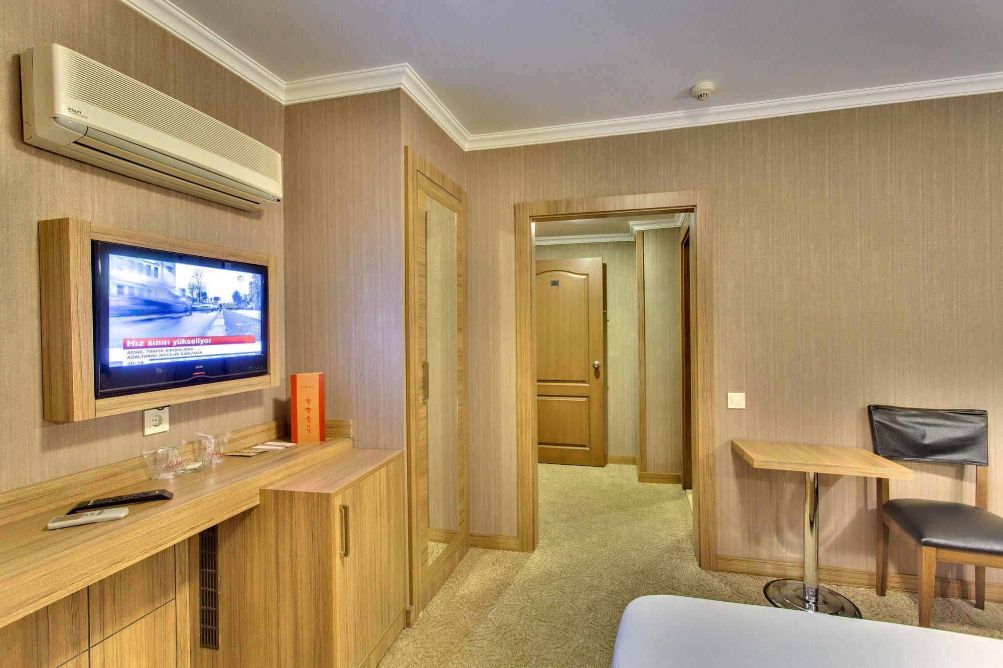 אנטליה Antroyal Hotel מראה חיצוני תמונה