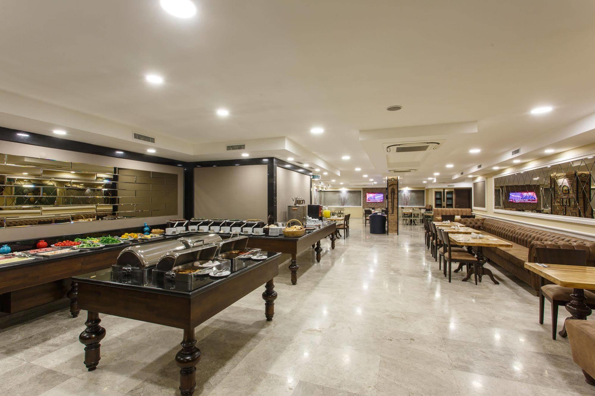 אנטליה Antroyal Hotel מראה חיצוני תמונה