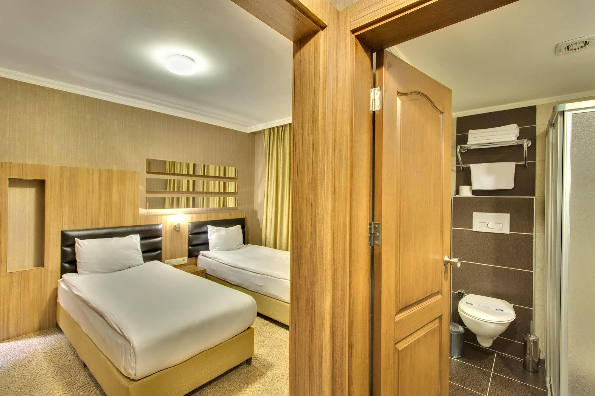 אנטליה Antroyal Hotel מראה חיצוני תמונה